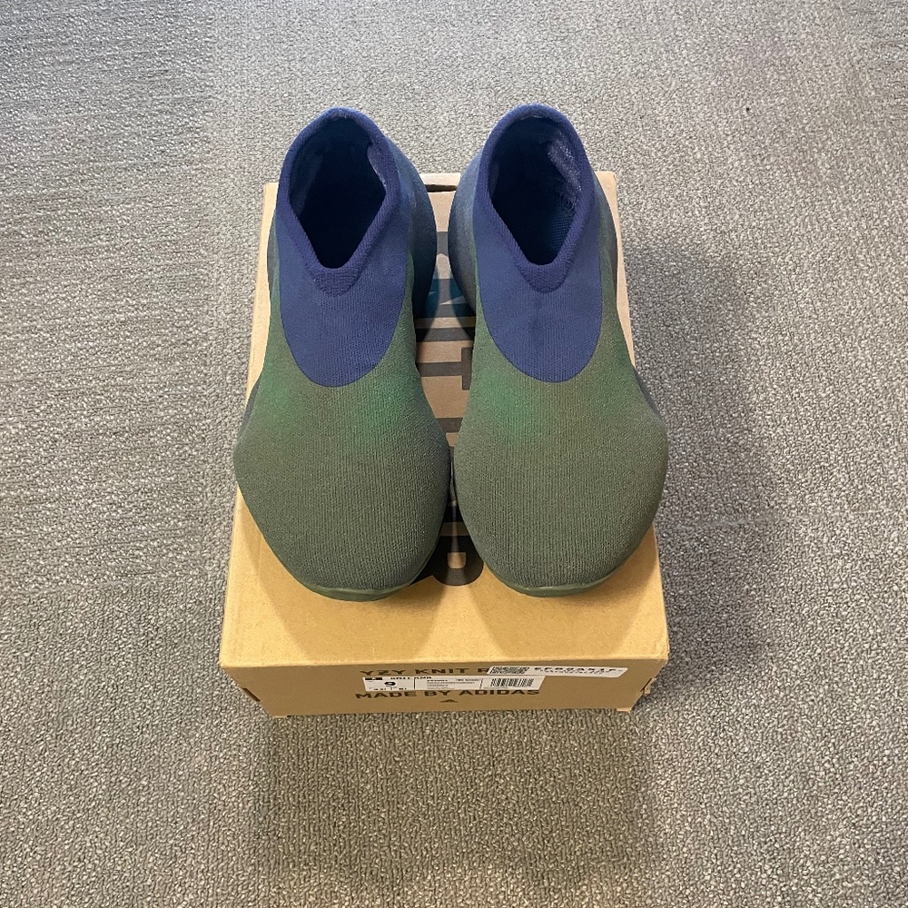 Yeezy Knit RNR - Faded Azure - Size 9
